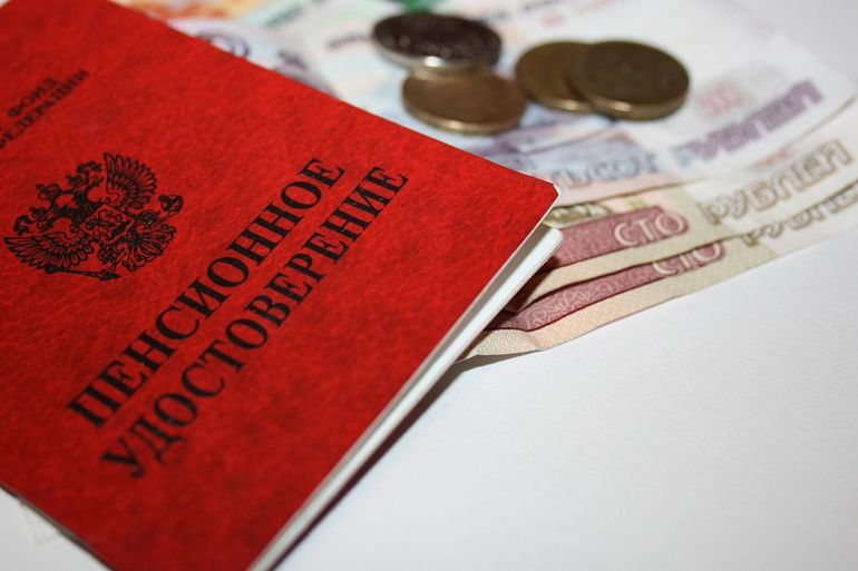 Как получить лужковскую надбавку к пенсии и что для этого требуется