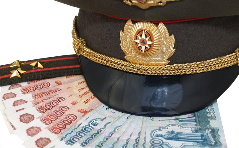 Дополнительное единовременное пособие полагается и женам военнослужащих